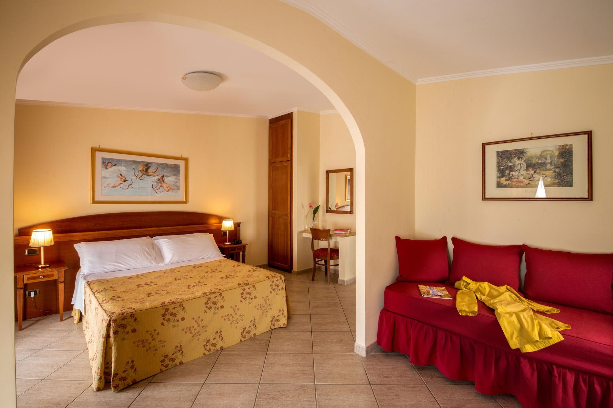 Marini Park Hotel カステル・ディ・レバ エクステリア 写真