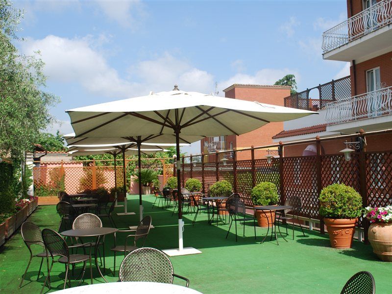Marini Park Hotel カステル・ディ・レバ レストラン 写真
