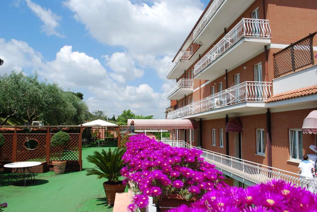Marini Park Hotel カステル・ディ・レバ エクステリア 写真