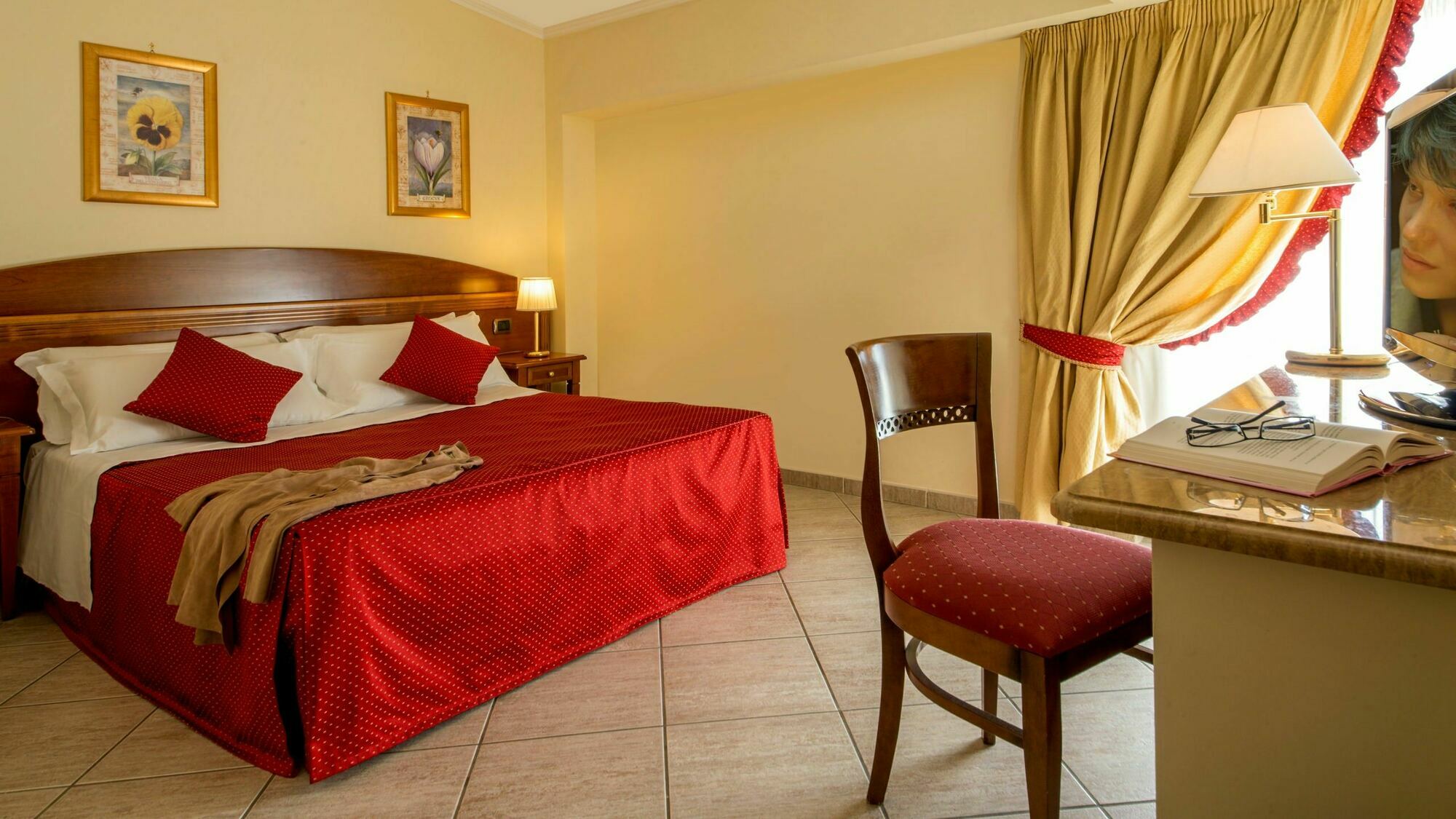 Marini Park Hotel カステル・ディ・レバ エクステリア 写真